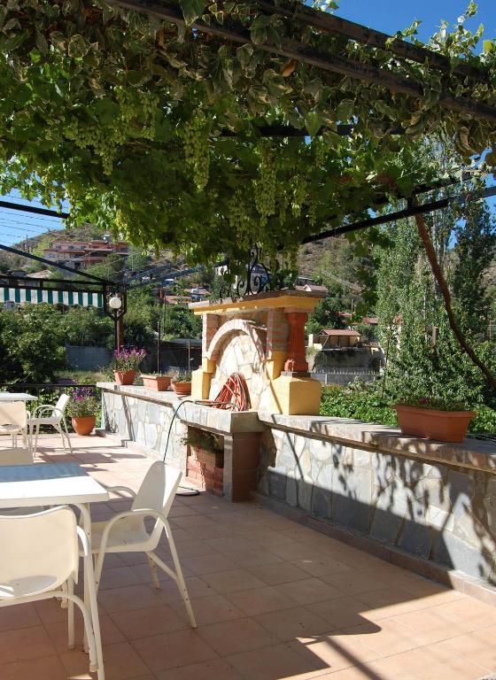 Nightingale Hotel Platres Exterior photo